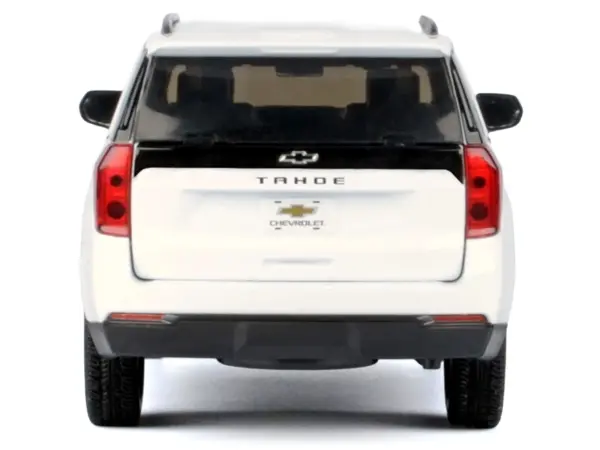 2025 Chevrolet Tahoe Z71 White "Timeless Legends" Series 1/24 Diecast Model Car by Motormax #4