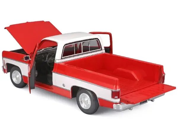 1974 Chevrolet C10 Cheyenne Super Pickup Truck Red and White "Special Edition" Series 1/18 Diecast Model Car by Maisto #3