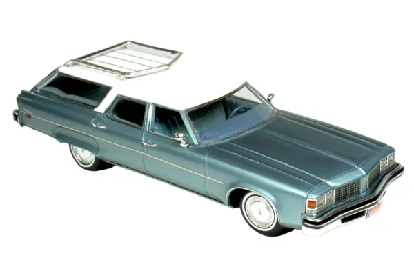 1976 Oldsmobile Custom Cruiser Light Blue Metallic with White Top and Blue Interior Limited Edition to 200 pieces Worldwide 1/43 Model Car by Goldvarg Collection #3