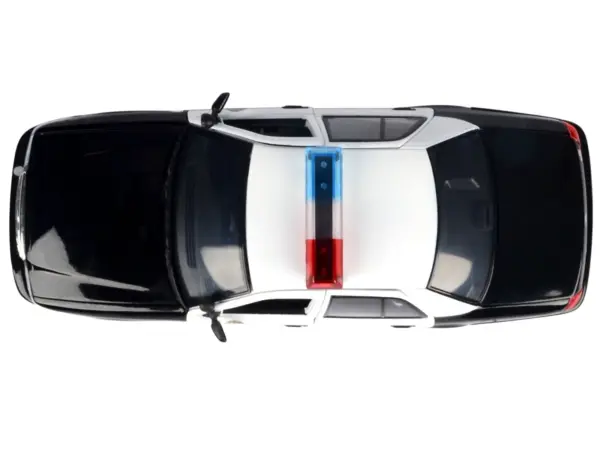 2001 Ford Crown Victoria Los Angeles Police Department LAPD Car 1/18 Diecast Car Model by Motormax #4