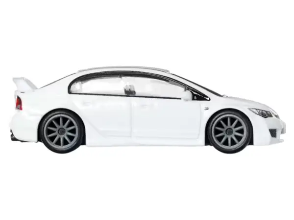 2007 Honda Civic Type R RHD (Right Hand Drive) White "Ronin Run II" Series Diecast Model Car by Hot Wheels #2