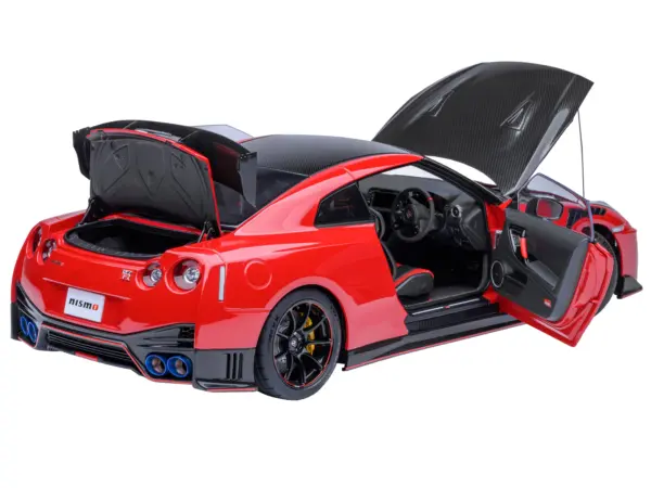 2022 Nissan GT-R (R35) Nismo Special Edition RHD (Right Hand Drive) Vibrant Red with Carbon Hood and Top 1/18 Model Car by Autoart #2