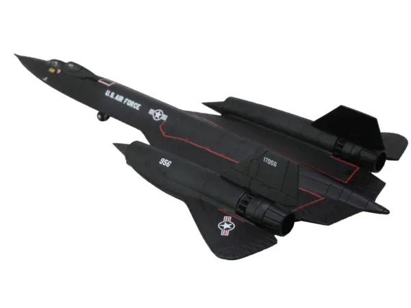 Lockheed SR-71B Blackbird Stealth Aircraft "9th Strategic Reconnaissance Wing Beale Air Base Gumby" United States Air Force 1/200 Diecast Model Airplane by Herpa #3
