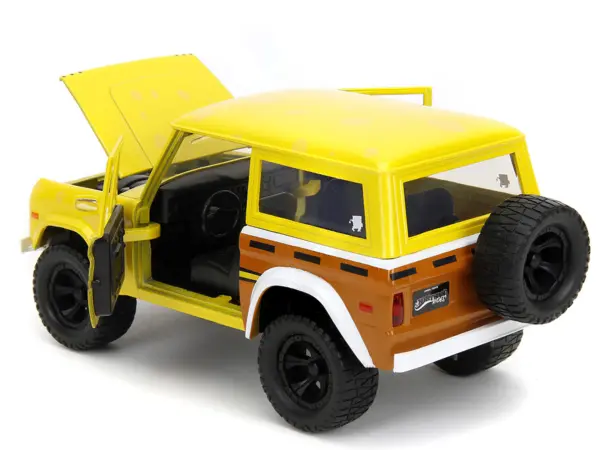 1973 Ford Bronco Yellow with Graphics and SpongeBob SquarePants Diecast Figure "SpongeBob SquarePants" (1999–Current) TV Series "Hollywood Rides" Series 1/24 Diecast Model Car by Jada #4