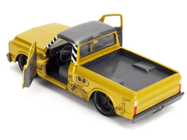 1972 Chevrolet Cheyenne Pickup Truck Gold Metallic with Gray Top "Wall-E" (2008) Movie "Hollywood Rides" Series 1/32 Diecast Model Car by Jada #4