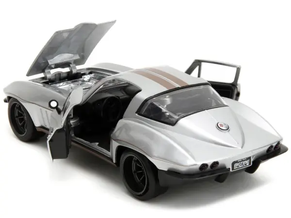 1966 Chevrolet Corvette Silver Metallic with Bronze Stripes "Bigtime Muscle" Series 1/24 Diecast Model Car by Jada #4