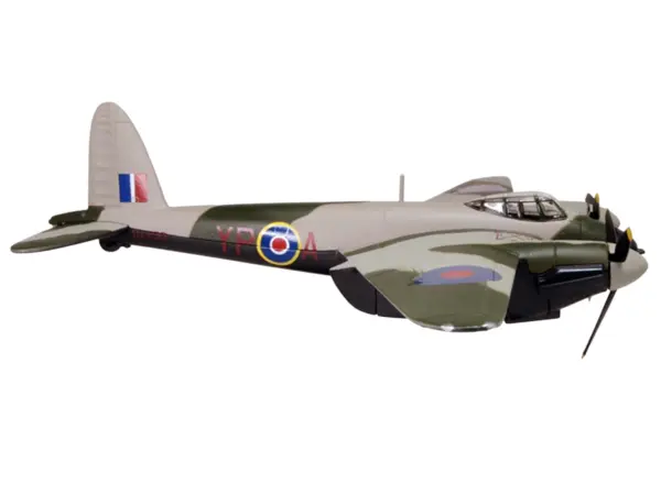 De Havilland Mosquito NF MKII Aircraft "Wing Commander Peter G. Wykeham-Barnes No. 23 Squadron Luqa Malta" (1943) Royal Air Force "Oxford Aviation" Series 1/72 Diecast Model Airplane by Oxford Diecast #3