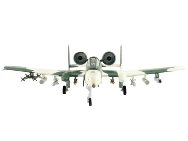 Fairchild Republic A-10A Thunderbolt II Attack Aircraft "Arctic Scheme 18th TFS 343rd Composite Wing Alaska" (1982) United States Air Force "Air Power Series" 1/72 Diecast Model by Hobby Master #3