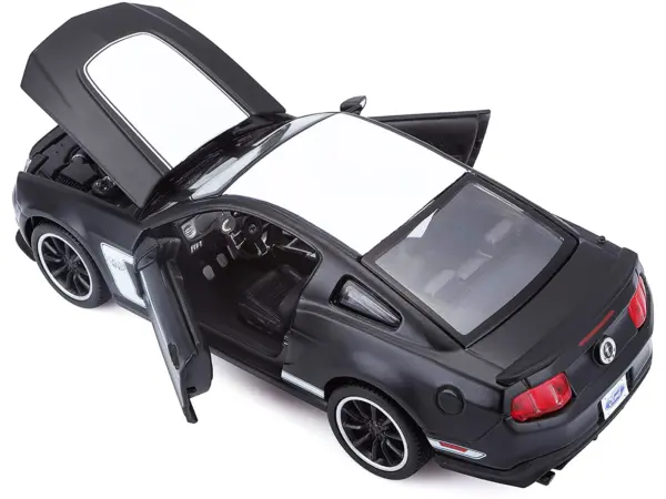 2012 Ford Mustang Boss 302 Matt Black and White 1/24 Diecast Model Car by Maisto #2