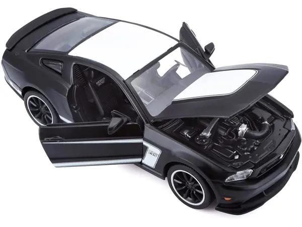 2012 Ford Mustang Boss 302 Matt Black and White 1/24 Diecast Model Car by Maisto #4