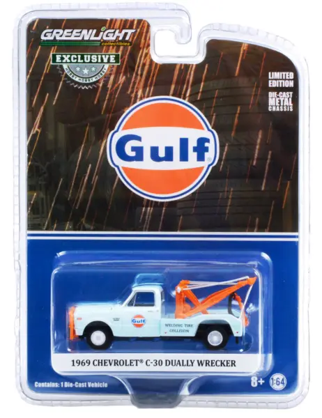1969 Chevrolet C-30 Dually Wrecker Tow Truck "Gulf Oil" Light Blue "Welding Tire Collision" "Hobby Exclusive" 1/64 Diecast Model Car by Greenlight #3
