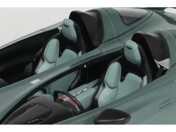 Aston Martin V12 Speedster Green Metallic 1/18 Model Car by GT Spirit #2