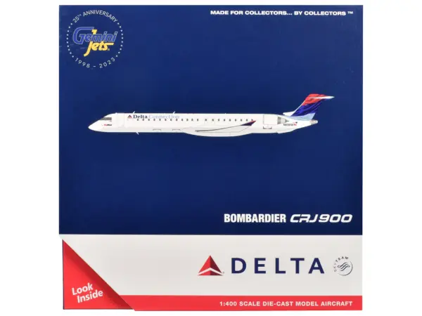 Bombardier CRJ900 Commercial Aircraft "Delta Connection - SkyWest Airlines" (N806SK) White with Blue and Red Tail 1/400 Diecast Model Airplane by GeminiJets #3