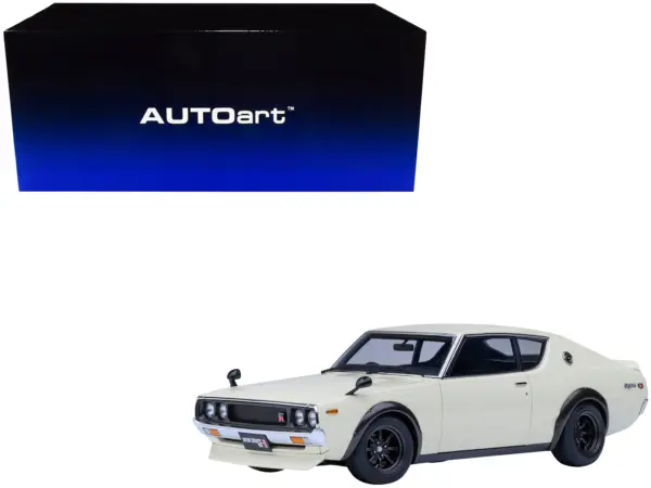 Nissan Skyline 2000GT-R (KPGC110) Tuned Version RHD (Right Hand Drive) White 1/18 Model Car by Autoart #1