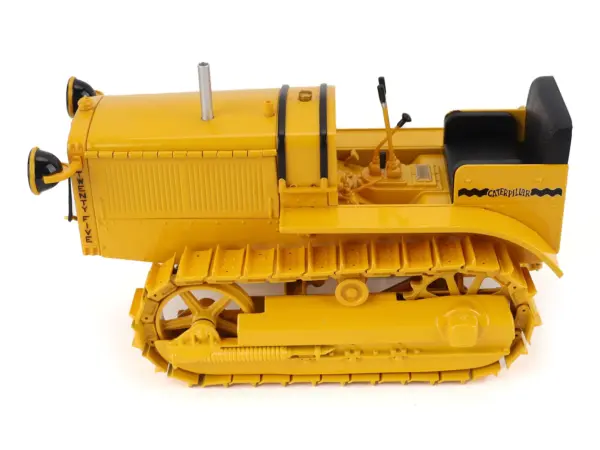 CAT Caterpillar Twenty Five Tractor Yellow "Vintage" Series 1/16 Diecast Model by Diecast Masters #2