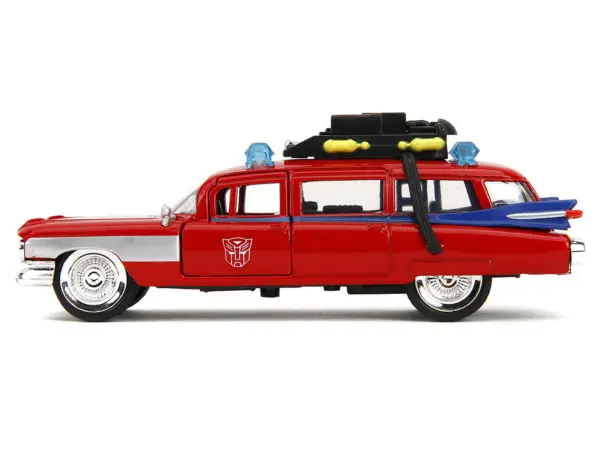 1959 Cadillac Ambulance Ecto-1 Red "Transformers" TV Series - "Ghostbusters" (1984) Movie Crossover "Hollywood Rides" Series 1/32 Diecast Model Car by Jada #3