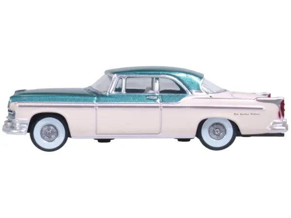 1955 Chrysler New Yorker Deluxe St. Regis Jade Green Metallic and Cream 1/87 (HO) Scale Diecast Model Car by Oxford Diecast #2