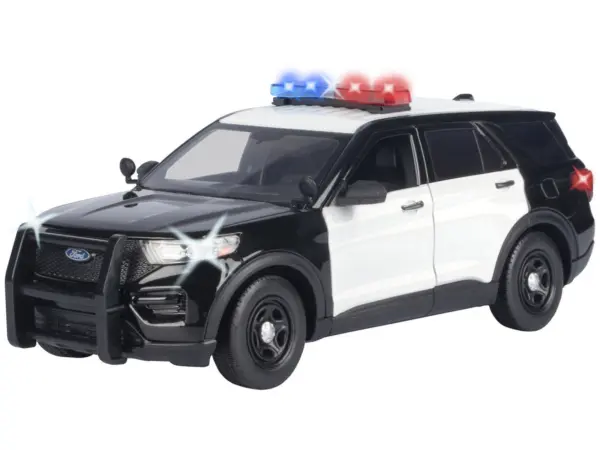 2022 Ford Police Interceptor Utility Black and White "Builder's Kit" with Flashing Light Bar and Front and Rear Lights and Sounds 1/24 Diecast Model Car by Motormax #2
