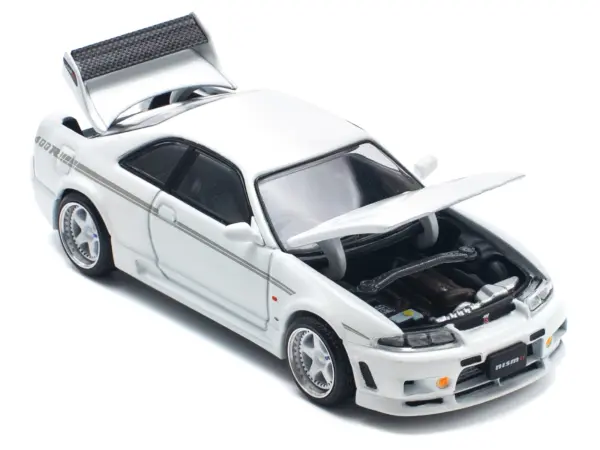 GTR Nismo 400R RHD (Right Hand Drive) White 1/64 Diecast Model Car by Pop Race #2
