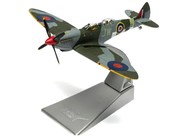 Supermarine Spitfire T.9 Aircraft "PV202 Aerial Collective at Duxford Airfield" British Royal Air Force "The Aviation Archive" Series 1/72 Diecast Model by Corgi #3