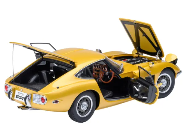 1967 Toyota 2000GT RHD (Right Hand Drive) Gold Metallic 1/18 Model Car by Autoart #2
