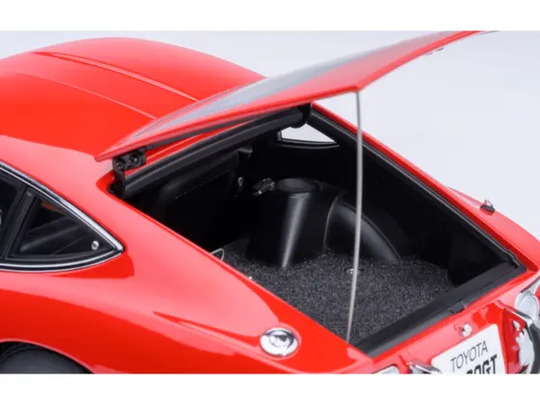 1967 Toyota 2000GT RHD (Right Hand Drive) Red 1/18 Model Car by Autoart #5