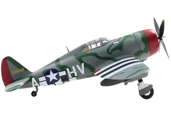 Republic P-47 Thunderbolt Fighter Aircraft "Lt. Col. Francis S. "Gabby" Gabreski" United States Army Air Forces 1/72 Diecast Model by Militaria Die Cast #2