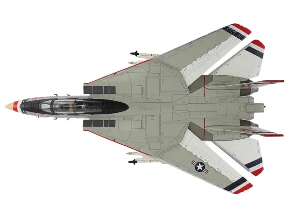 Grumman F-14A Tomcat Fighter Aircraft "Bicentennial Scheme VF-124" (1976) United States Navy "Air Power Series" 1/72 Diecast Model by Hobby Master #4