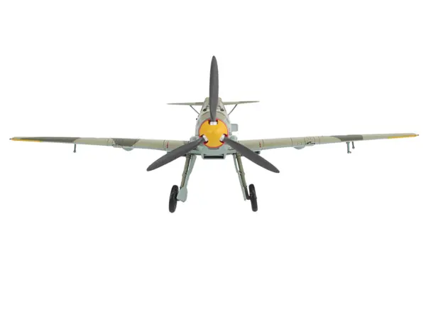 Messerschmitt Bf 109E-3 Fighter Aircraft "White 2 Jan Reznak 13.(slow)/JG 52 Kraznodar USSR" (1943) German Luftwaffe "Air Power Series" 1/48 Diecast Model by Hobby Master #3