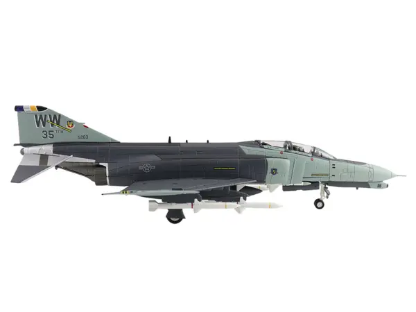 McDonnell Douglas F-4G Phantom II Fighter-Bomber Aircraft "Wild Weasels 69-7253 561st TFS 35th TFW George AFB" (1991) United States Air Force "Air Power Series" 1/72 Diecast Model by Hobby Master #2