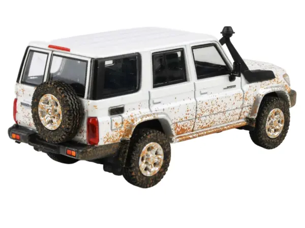 2014 Toyota Land Cruiser 76 White (Dirty Off Road Effect) 1/64 Diecast Model Car by Paragon Models #3