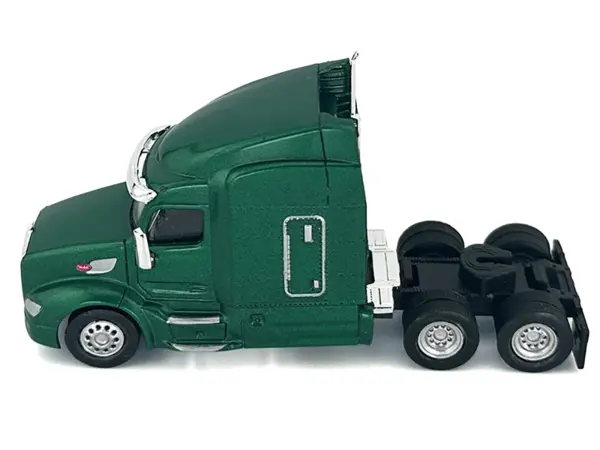 Peterbilt 579 Sleeper Cab Green Metallic 1/87 (HO) Plastic Model Car by HO Logistics #3