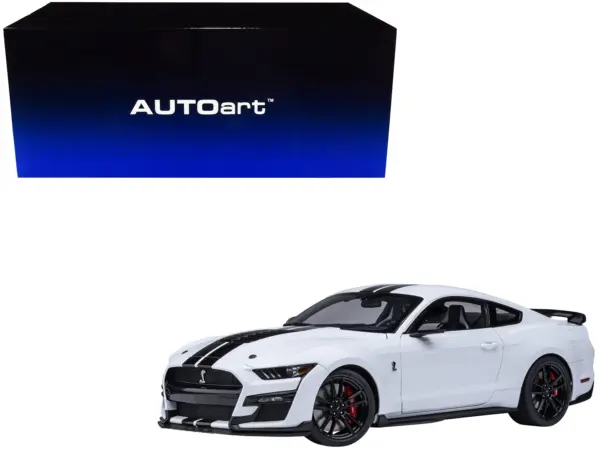 Ford Mustang Shelby GT500 Oxford White with Black Stripes 1/18 Model Car by Autoart #1