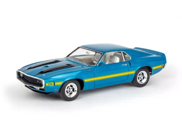 Level 4 Model Kit 1970 Shelby GT-500 1/25 Scale Model by Revell #2
