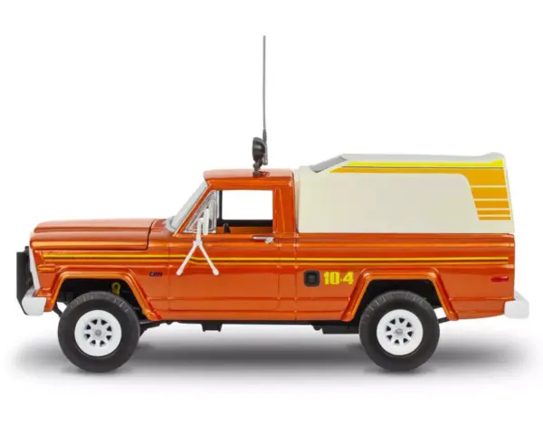 Level 4 Model Kit 1979 Jeep J-10 Pickup Truck with Camper Top 1/24 Scale Model by Revell #4