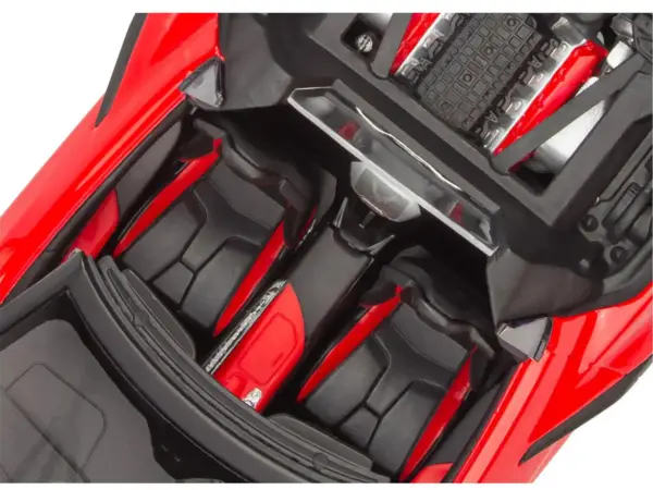 Level 4 Model Kit 2022 Chevrolet Corvette C8 Hardtop Convertible 1/25 Scale Model by Revell #3