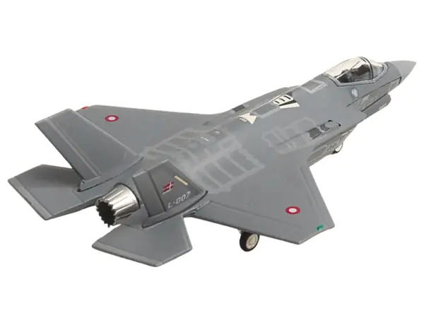 Lockheed Martin F-35A Lightning II Aircraft "Eskadrille 727 Skrydstrup Air Base" (L-007) Royal Danish Air Force 1/200 Diecast Model by Herpa #3