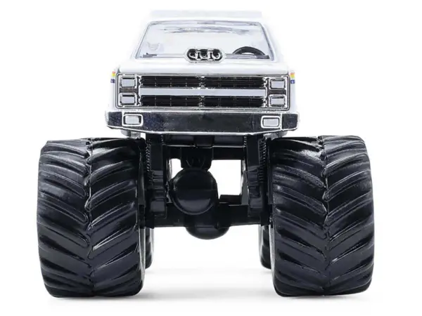 1986 Chevrolet Silverado Monster Truck "Royal Canadian Mounted Police" White with Stripes "Kings of Crunch - Hot Pursuit" Special Edition 1/64 Diecast Model Car by Greenlight #4