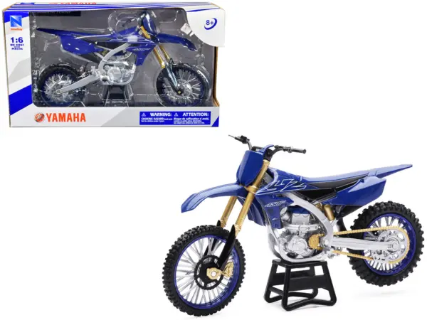 Yamaha YZ450F Dirt Bike Motorcycle Blue and Black 1/6 Diecast Model by New Ray #1