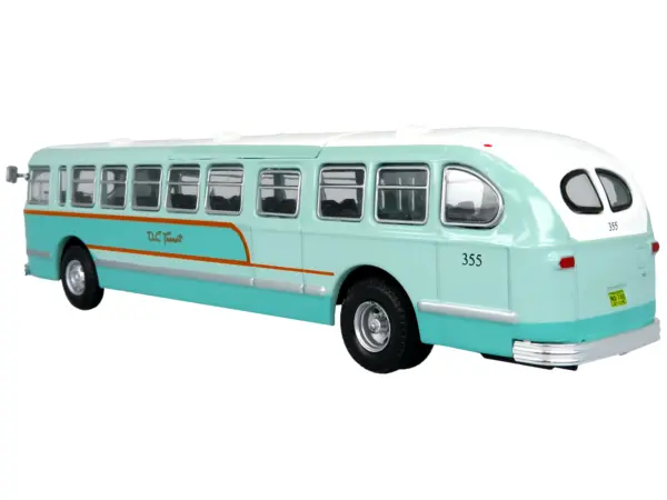 1952 CCF-Brill CD-44 Transit Bus DC Transit "30 17th & Penna SE" "Vintage Bus & Motorcoach Collection" 1/87 (HO) Diecast Model by Iconic Replicas #2