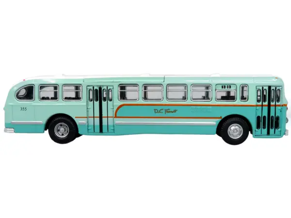 1952 CCF-Brill CD-44 Transit Bus DC Transit "30 17th & Penna SE" "Vintage Bus & Motorcoach Collection" 1/87 (HO) Diecast Model by Iconic Replicas #3