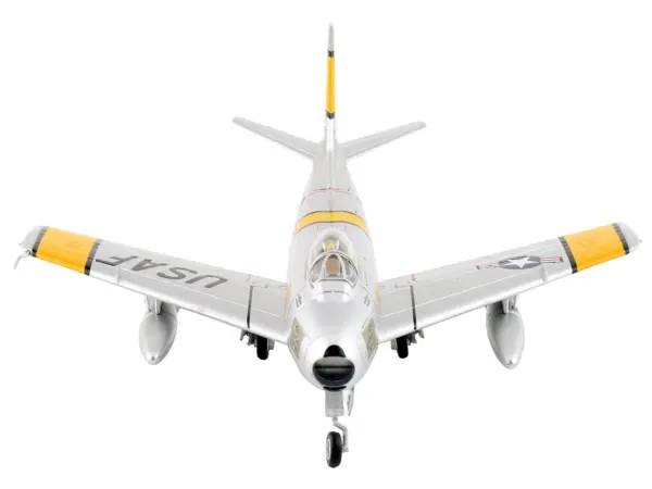 North American F-86E Sabre Fighter Aircraft "51-2752 Colonel George Andrew Davis Jr. 4th FIG 334th FIS" (1952) United States Air Force "Air Power Series" 1/72 Diecast Model by Hobby Master #5