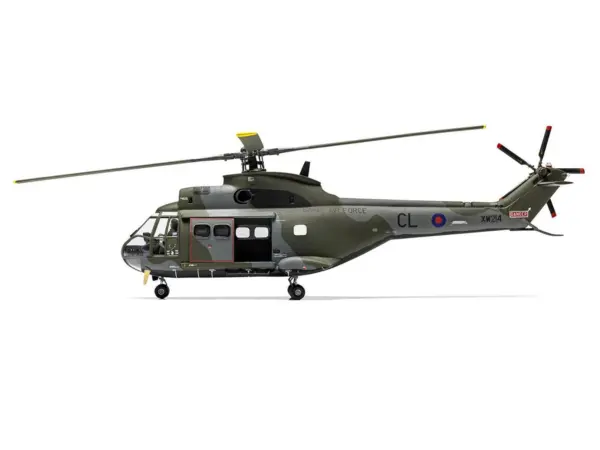 Level 2 Model Kit Westland Puma HC.1 Helicopter with 2 Scheme Options 1/72 Plastic Model Kit by Airfix #4