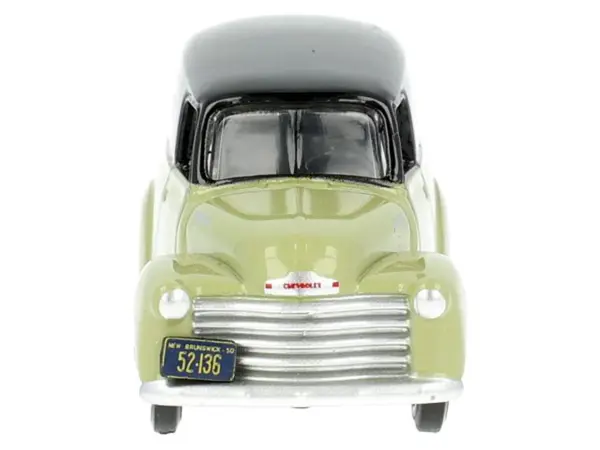 1950 Chevrolet Panel Van "Speciality Foods" Light Green and Black 1/87 (HO) Scale Diecast Model Car by Oxford Diecast #3