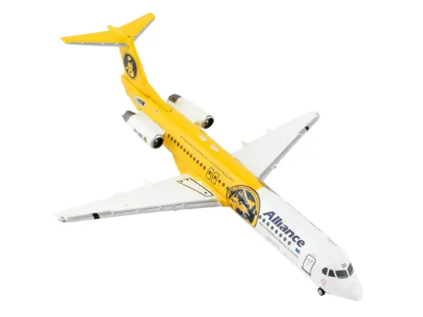 Fokker F100 Commercial Aircraft "Alliance Airlines - Southern Cross Minor" (VH-UQG) White and Yellow 1/400 Diecast Model Airplane by GeminiJets #4