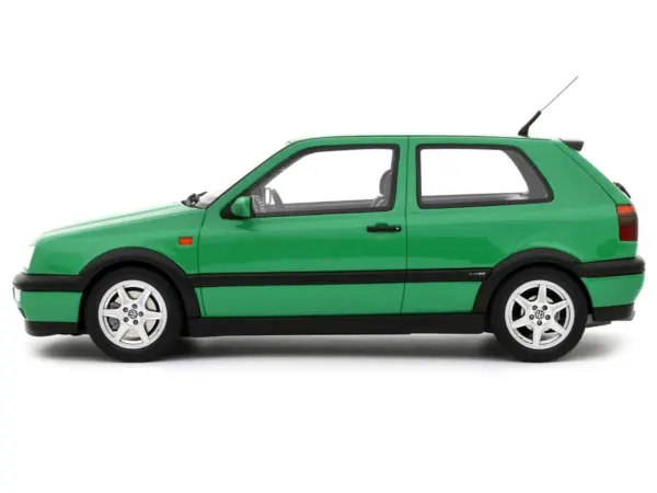 1995 Volkswagen Golf III GTI Salsa Green 1/18 Model Car by Otto Mobile #4