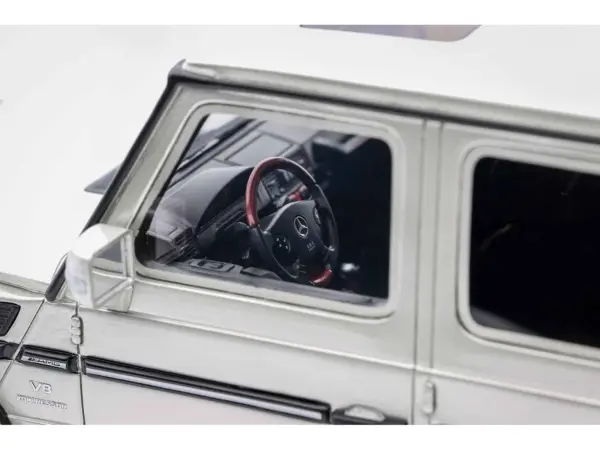 2003 Mercedes-Benz G-Class 55 AMG Iridium Silver Metallic Limited Edition to 999 pieces Worldwide 1/18 Model Car by Otto Mobile #2