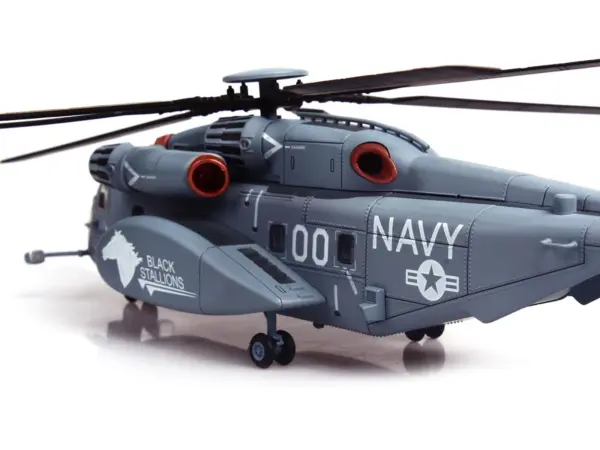 Sikorsky MH-53E Sea Dragon Helicopter "United States Navy Black Stallions Tail Number 00" Light Gray 1/72 Diecast Model by Panzerkampf #4