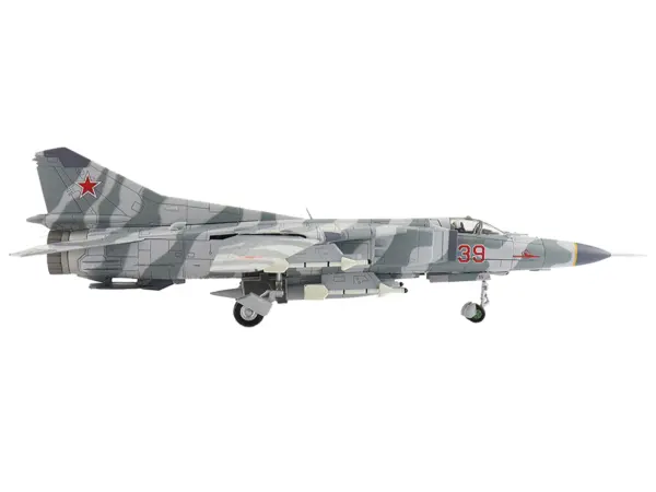 Mikoyan-Gurevich MiG-23MS Flogger-E Fighter Aircraft "4477th Test and Evaluation Squadron Red Eagles Nevada" (1981-88) United States Air Force "Air Power Series" 1/72 Diecast Model by Hobby Master #2