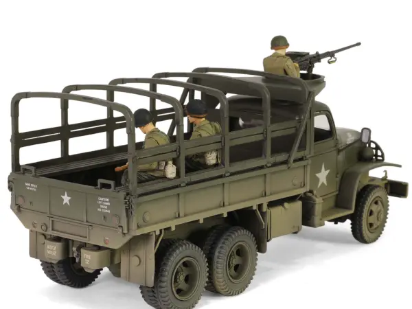 GMC CCKW-353B Cargo Truck "1st Infantry Division Weymouth England World War II" (1945) United States Army with Figures "Armoured Fighting Vehicle" Series 1/32 Diecast Model by Forces of Valor #2